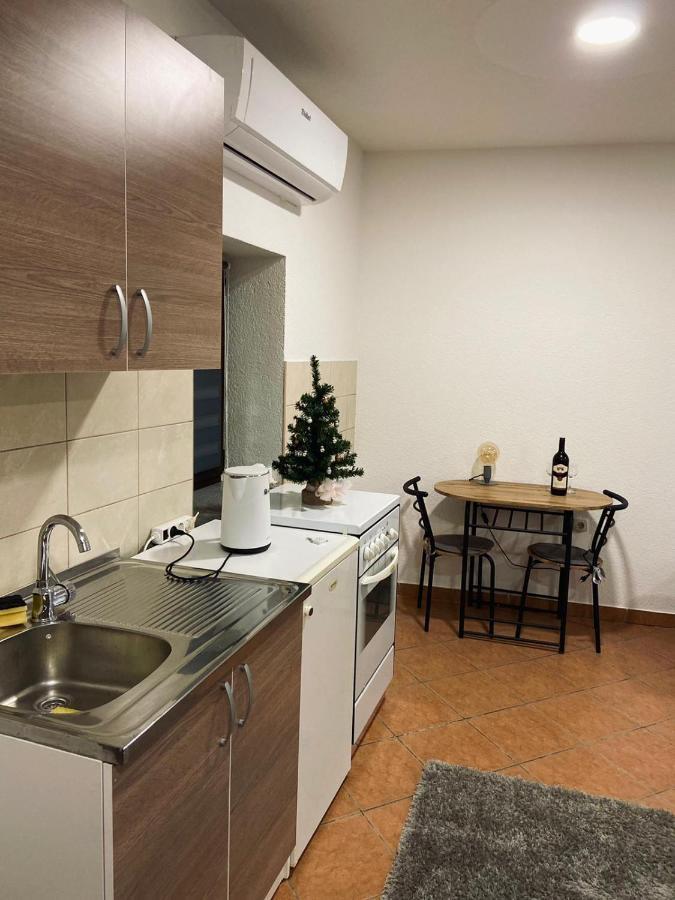 Apartman City Лівно Екстер'єр фото